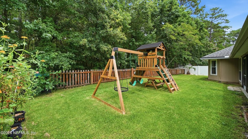 Welcome to a spacious home nestled in the desirable North Creek - photo 45