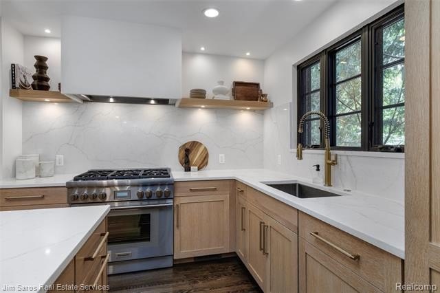 Exceptional brick Contemporary Colonial in the highly coveted - photo 9