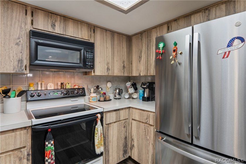 If you have been waiting for the right home at the right price - photo 8