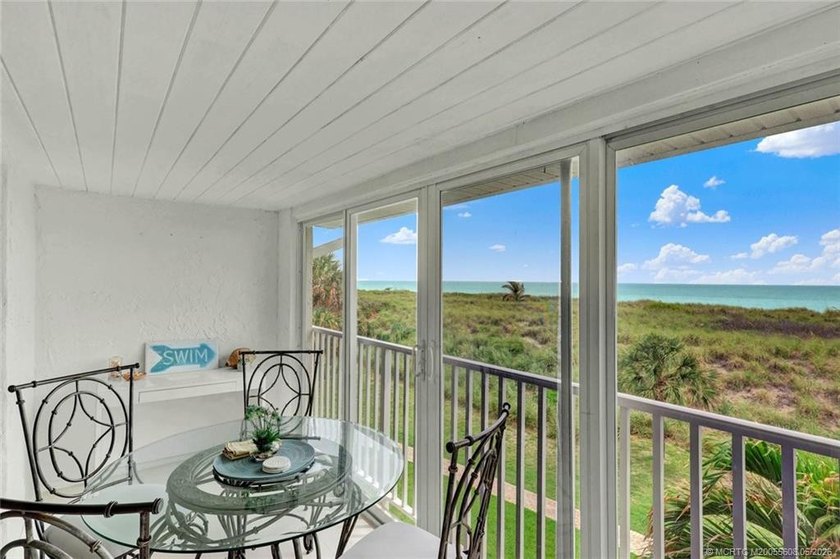 OCEANFRONT - Must see this cute and cozy 2/2 oceanfront condo - photo 28
