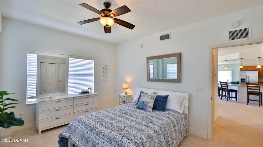 Experience affordable opulence in this stunning 2-bedroom - photo 32