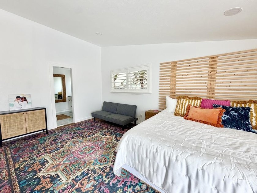 Don't miss this classy contemporary coastal charm on Key Allegro - photo 17