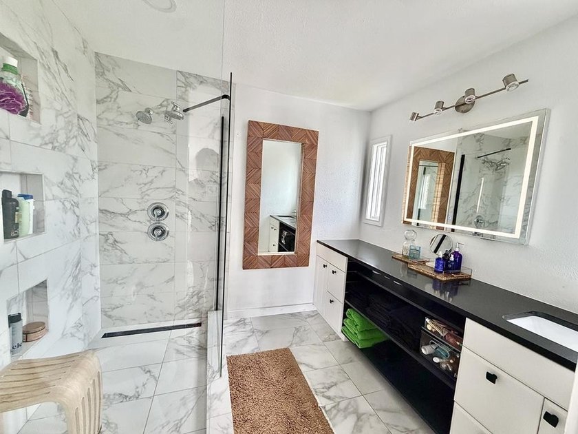 Don't miss this classy contemporary coastal charm on Key Allegro - photo 19