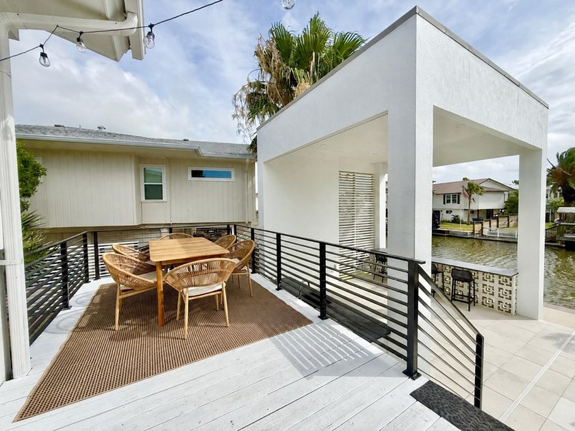 Don't miss this classy contemporary coastal charm on Key Allegro - photo 34