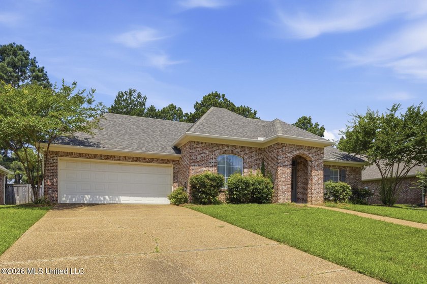NEW ROOF -2026! An assumable VA loan may be available to - photo 2
