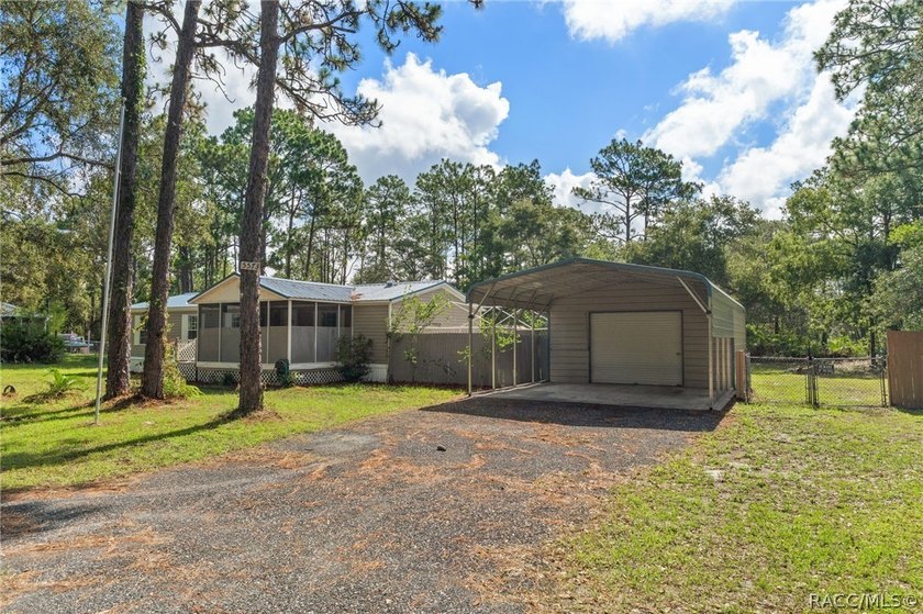 Freedom awaits at this 3-bedroom, 2-bath Fleetwood manufactured - photo 3
