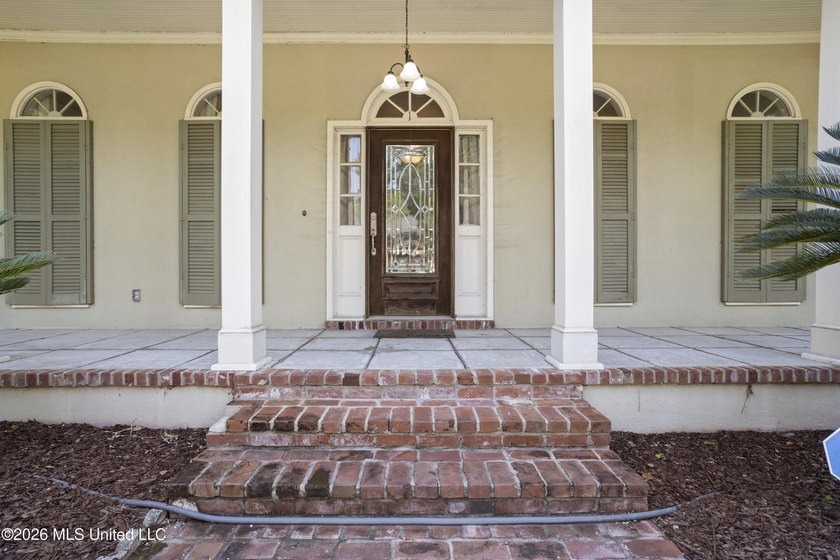 Welcome to this exceptional custom-built home nestled in the - photo 4