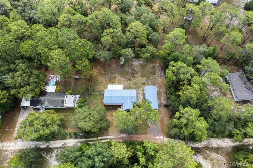Freedom awaits at this 3-bedroom, 2-bath Fleetwood manufactured - photo 4