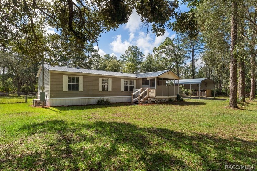 Freedom awaits at this 3-bedroom, 2-bath Fleetwood manufactured - photo 5