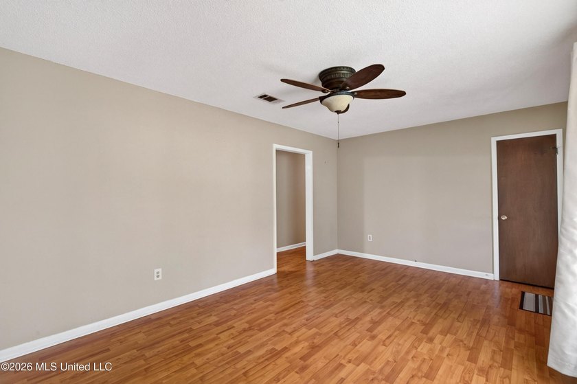 This charming all-brick 4-bedroom, 2-bath home has been lovingly - photo 7