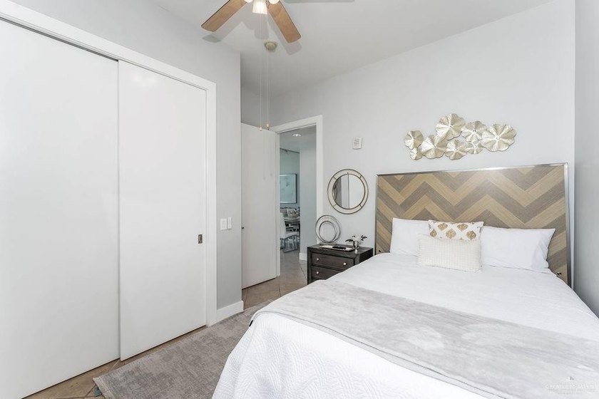 Spectacular North Tower North corner unit at SPI's highly sought - photo 22
