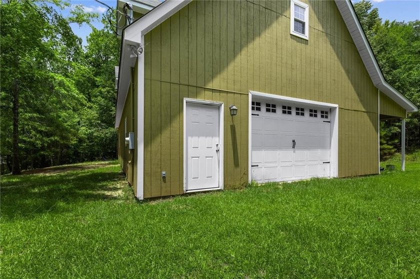 Over 92 Acres of Waterfront Living at its Finest! Escape to your - photo 39