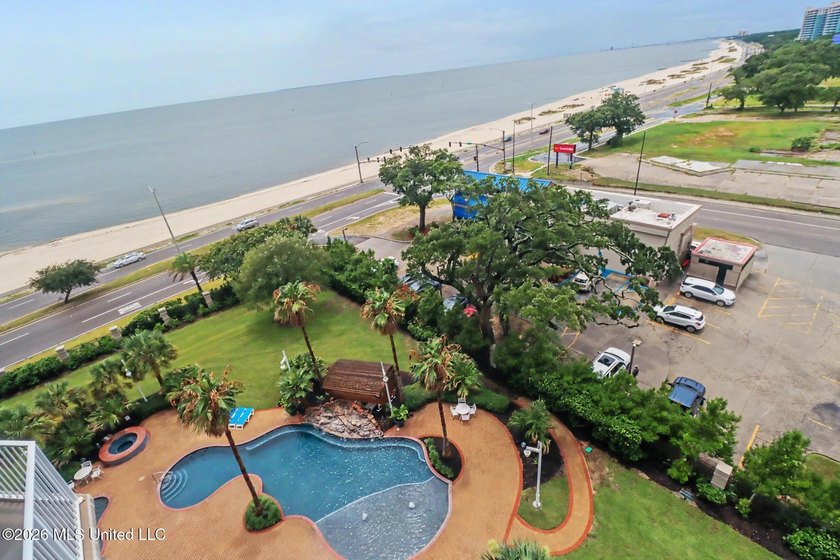 Enjoy beautiful sunset views over the beach from this 2 bedroom - photo 4