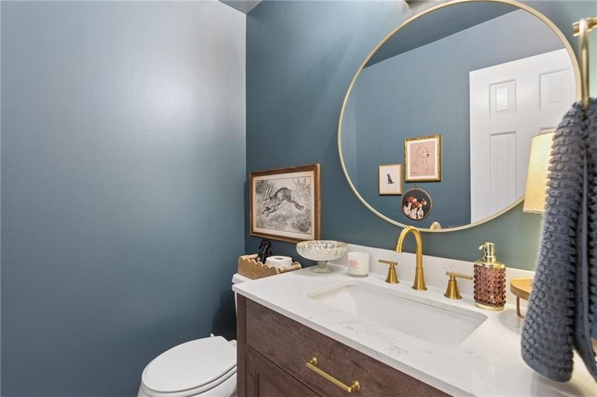 Experience luxury living in the highly sought-after Indian Hills - photo 15