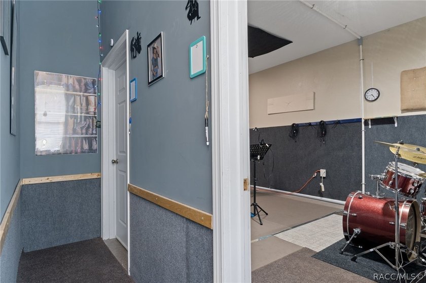 Wonderful Business Opportunity! A 2 room professional Rehearsal - photo 10
