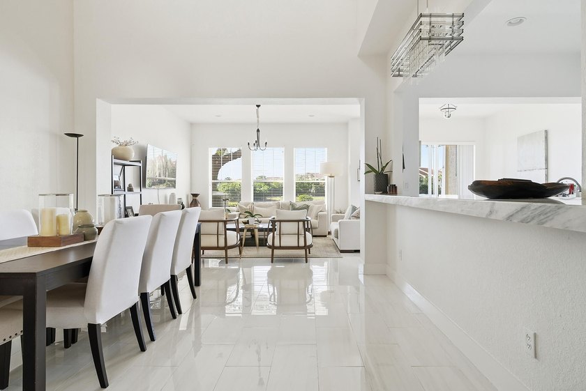 Beautifully renovated two-story residence in the gated CitySide - photo 6