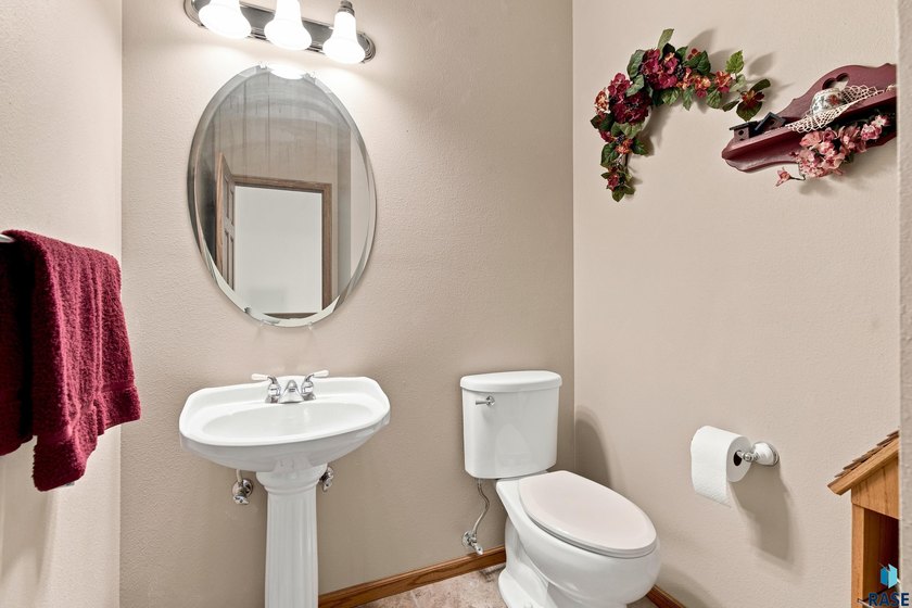 Welcome to your own private countryside retreat! Nestled on 12 - photo 13