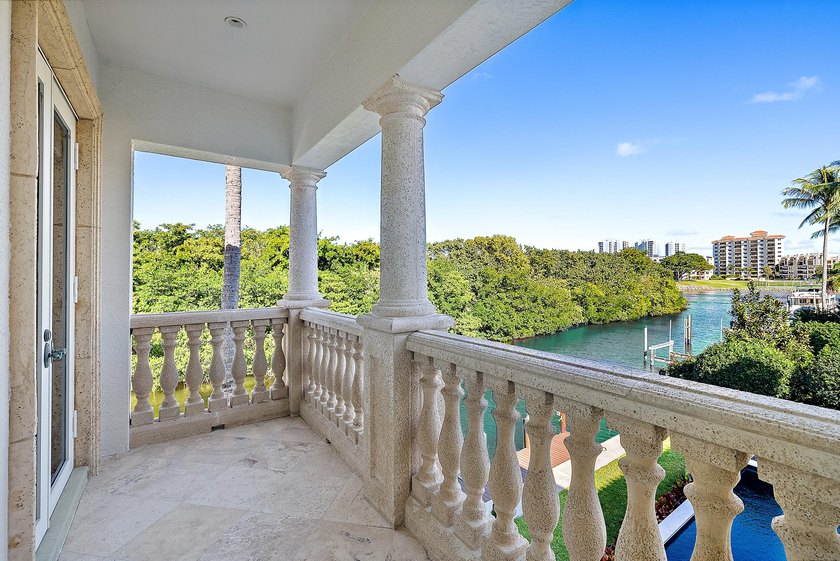 Rarely available waterfront estate priced under $1,000 per - photo 21