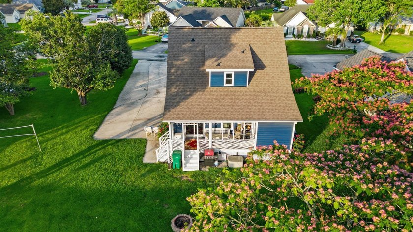 Updated, move-in ready, and ideally located. Welcome to 522 Lake - photo 30