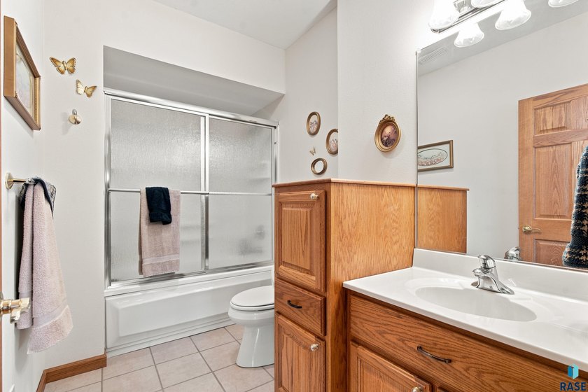Welcome to your own private countryside retreat! Nestled on 12 - photo 37