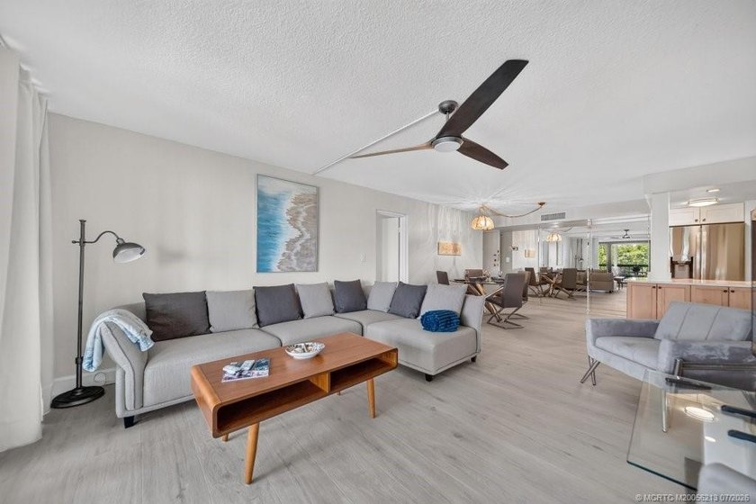 Welcome to your dream waterfront retreat! This beautifully - photo 8