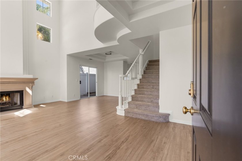 Stunning Coastal Living with Scenic Golf Course Views Welcome to - photo 6