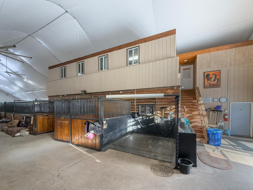 Plum Lake Event &amp; Equestrian Center is a rare 40-acre hobby farm - photo 12