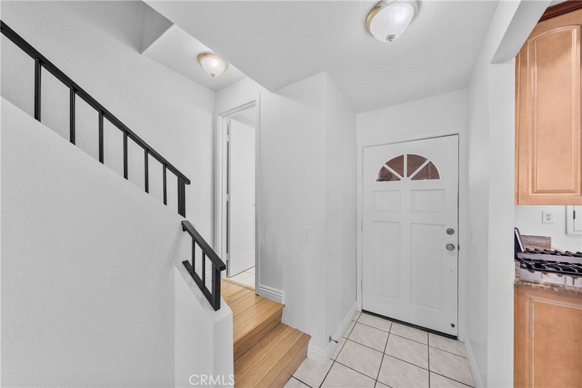 Welcome to coastal living at its finest. Perfectly positioned - photo 12