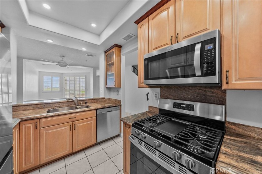 Welcome to coastal living at its finest. Perfectly positioned - photo 14