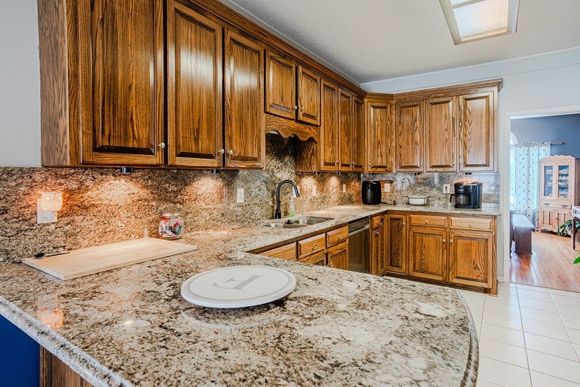 Welcome to this beautiful 3 bedroom 2 bath brick home located in - photo 17