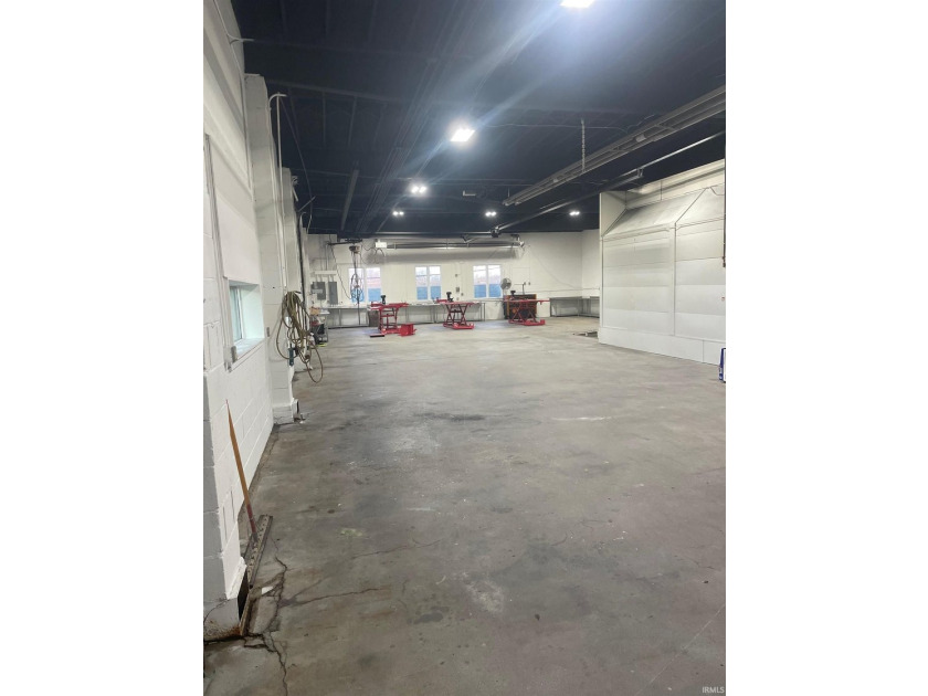 Turnkey Industrial Opportunity - Prime Fort Wayne Location | - photo 18
