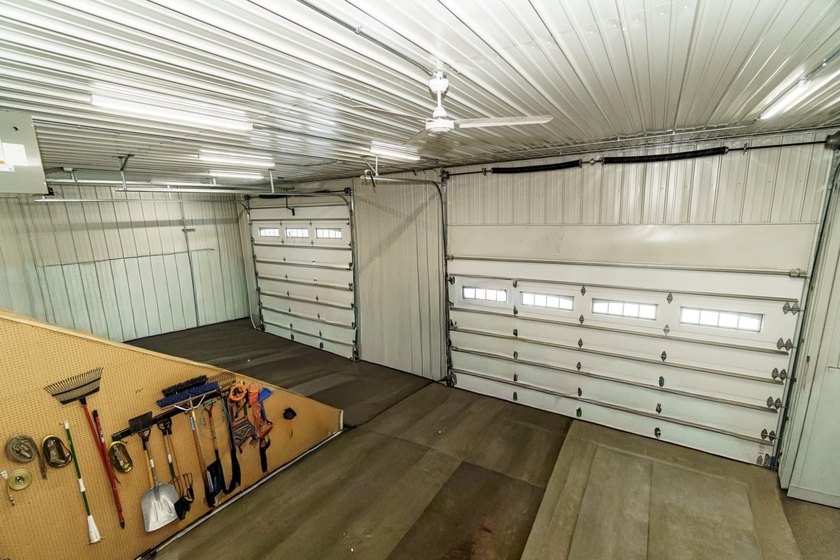 Plum Lake Event &amp; Equestrian Center is a rare 40-acre hobby farm - photo 28