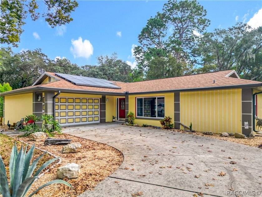 This updated 2-bedroom, 2-bathroom home at 11 Sweetgum Court - photo 3