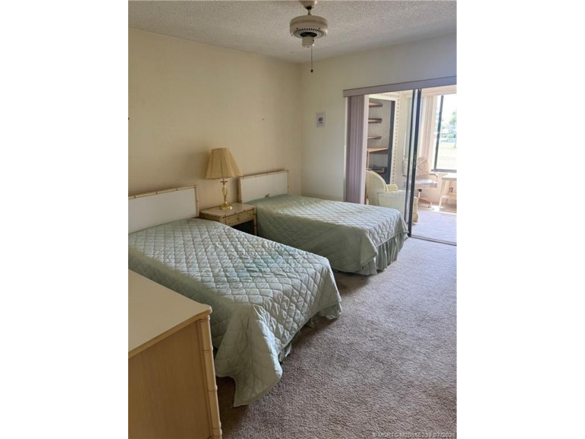 Great Opportunity to makes this 2/2 second floor condo in Miles - photo 7
