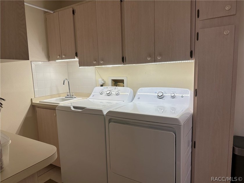 Welcome to your oasis in the heart of Citrus County! This - photo 21
