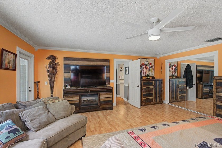 Welcome to your oasis in the heart of Citrus County! This - photo 32