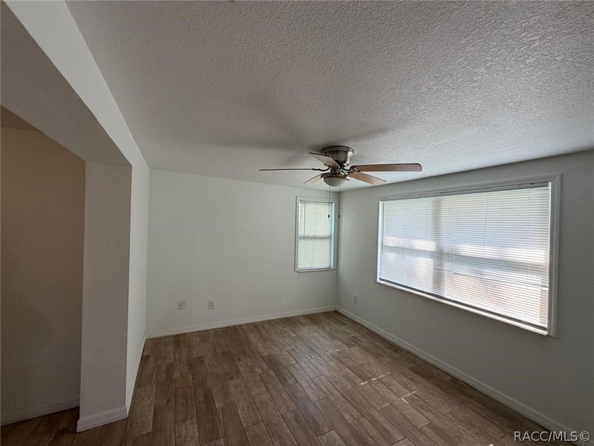 Move-in ready and beautifully updated, this inviting home - photo 5