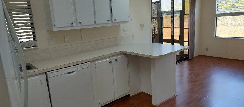 WELCOME TO YOUR NEW HOME IN TARA WOODS! THIS HOME OFFERS OVER - photo 8