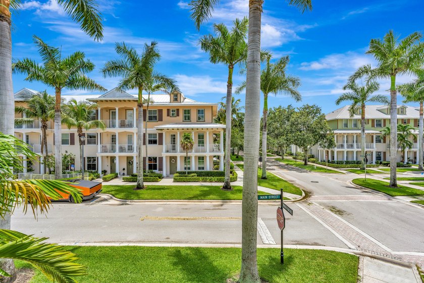 RARE LIVE/WORK CORNER UNIT IN THE HEART OF ABACOA! Showcasing - photo 22