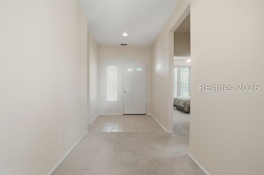 Well-maintained Potomac model located on a quiet cul-de-sac in - photo 23