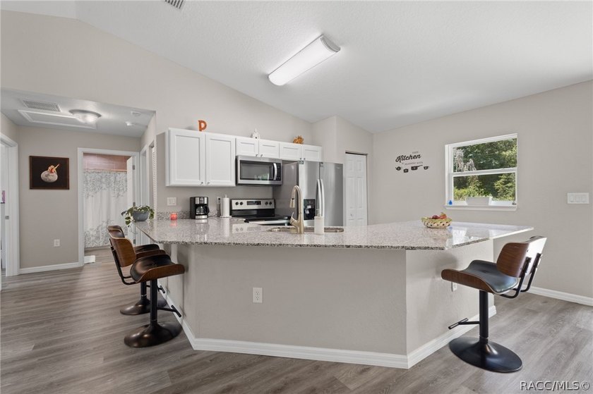 Welcome home to this beautifully built 2023 3-bedroom - photo 7