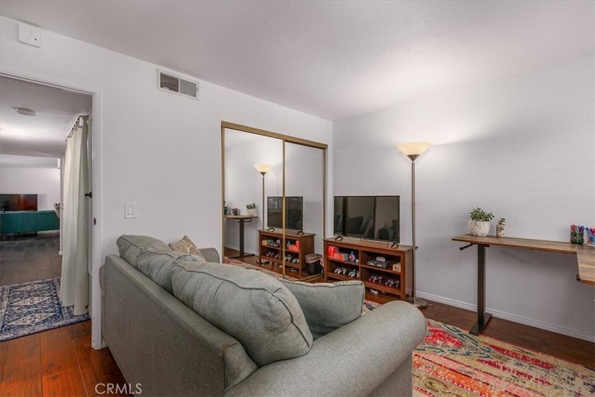 Located between University Heights &amp; Hillcrest, this property - photo 16