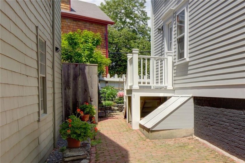 The Edward Jones House is a circa 1850's quintessential Newport - photo 22
