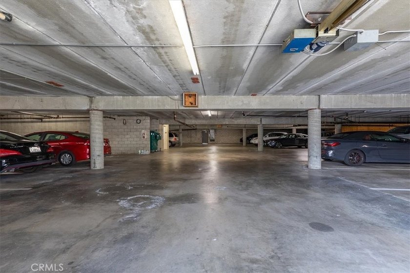 Located between University Heights &amp; Hillcrest, this property - photo 24