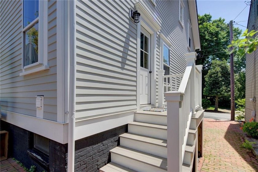 The Edward Jones House is a circa 1850's quintessential Newport - photo 24