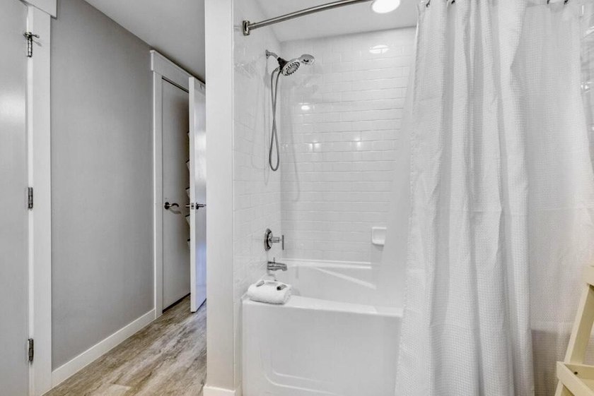Projected rental income of $40,000-$60,000 annually makes this - photo 15