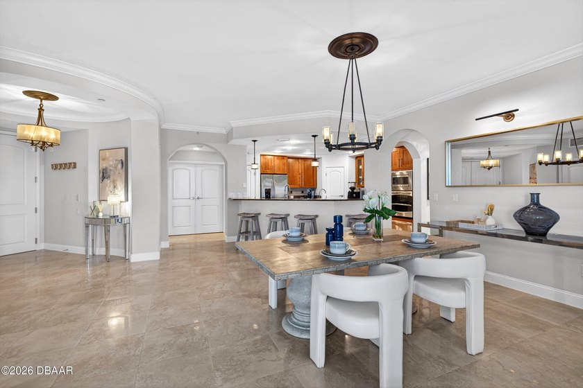 THIS LEADING LUXURY COASTAL CONDOMINIUM ESTATE UNVEILS A DREAM - photo 16