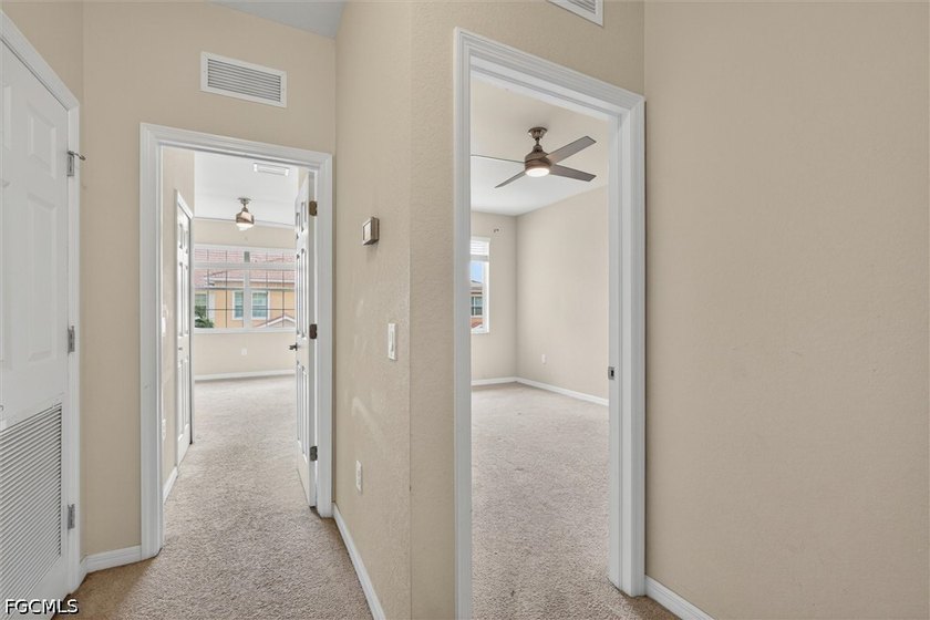 Stunning lake views, nearly 2,000 sq ft, and an unbeatable - photo 33