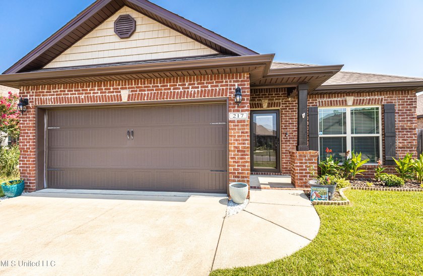 Welcome home to this charming 3-bedroom, 2-bath home in one of - photo 41