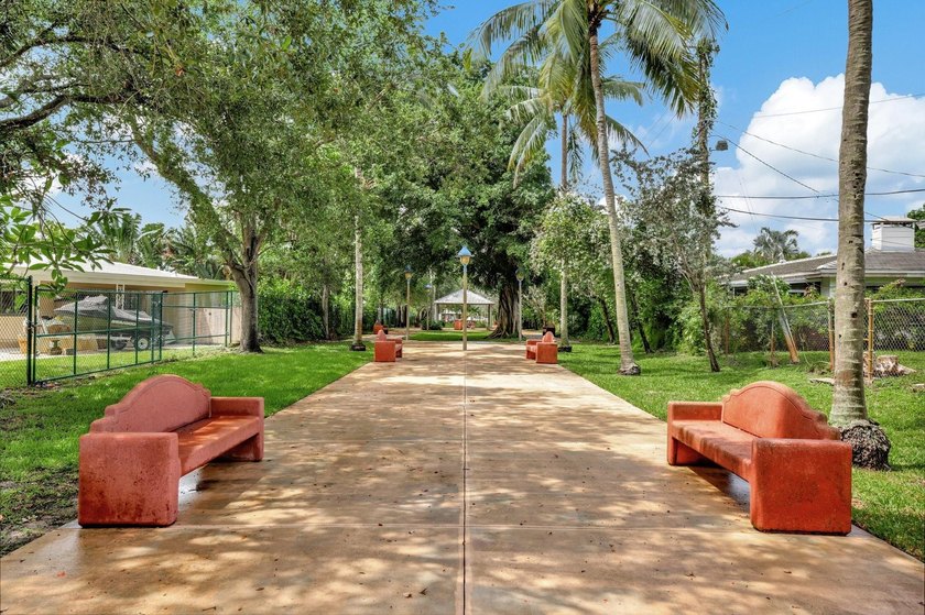 Located in the desirable Wilton Manors neighborhood, this home - photo 24